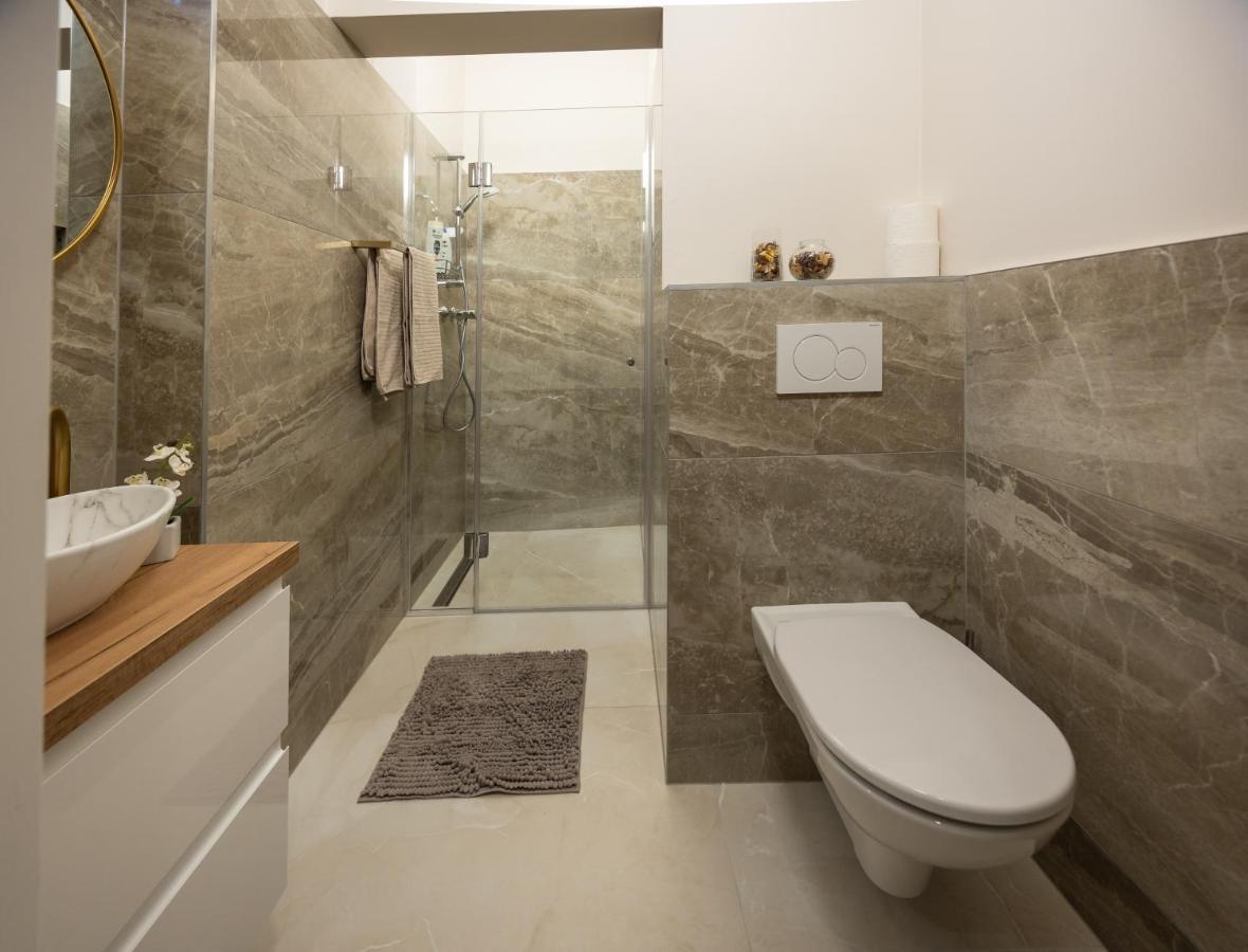 Charming Apartment Near Prater Vienna Luaran gambar